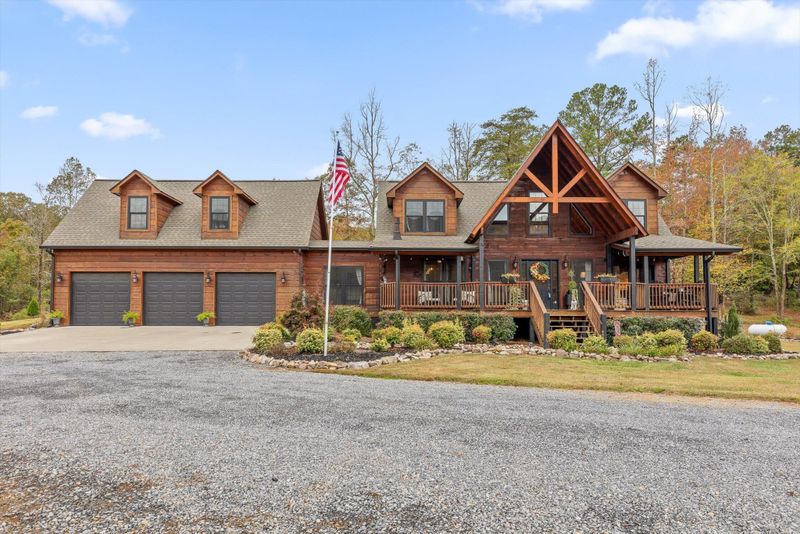 1166 Lower Mill Creek Rd, Rocky Face, GA 30740