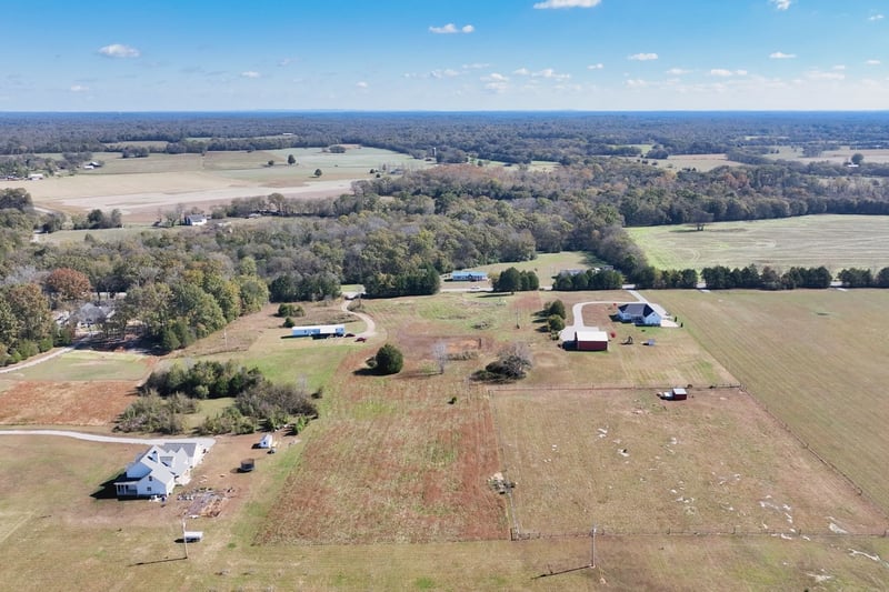 3520 Arthur Sampson Rd, Lewisburg, TN 37091