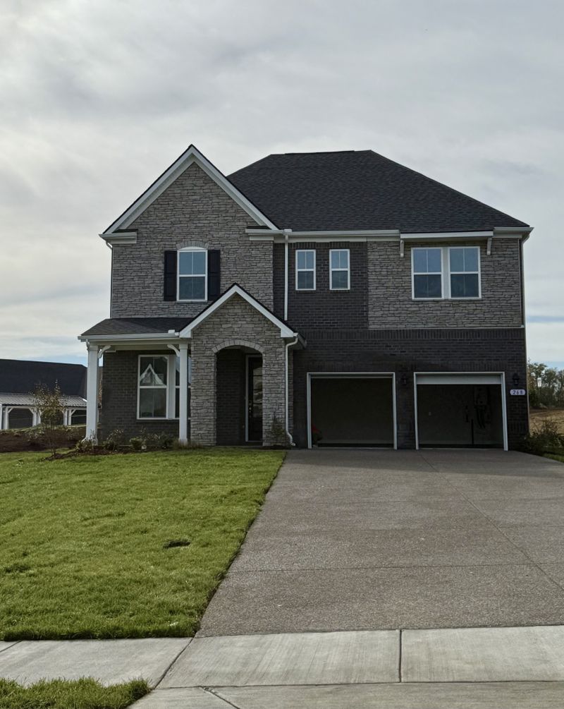 268 Pin High Dr, Mount Juliet, TN 37122