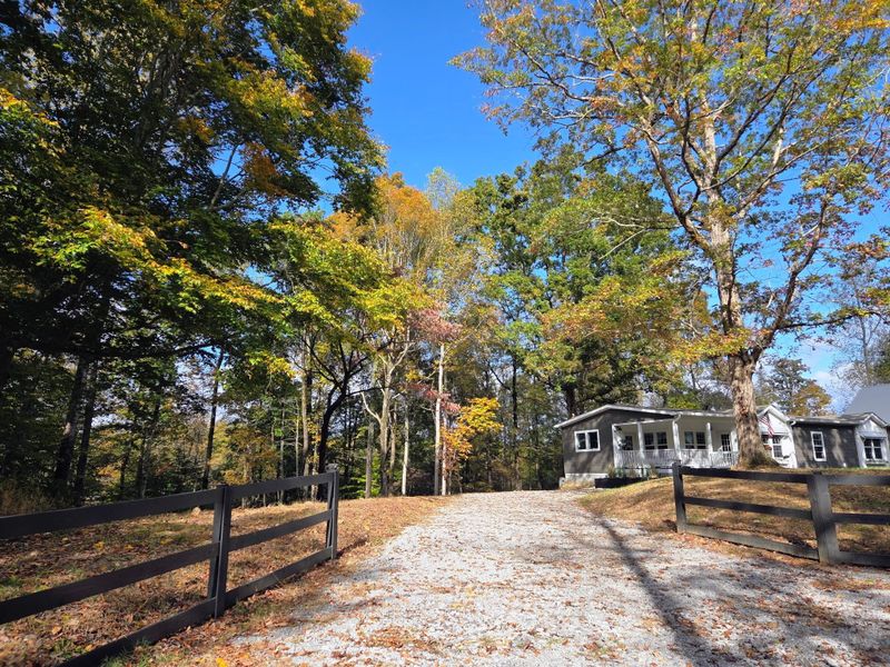 816 Gibbs Rd, Ashland City, TN 37015