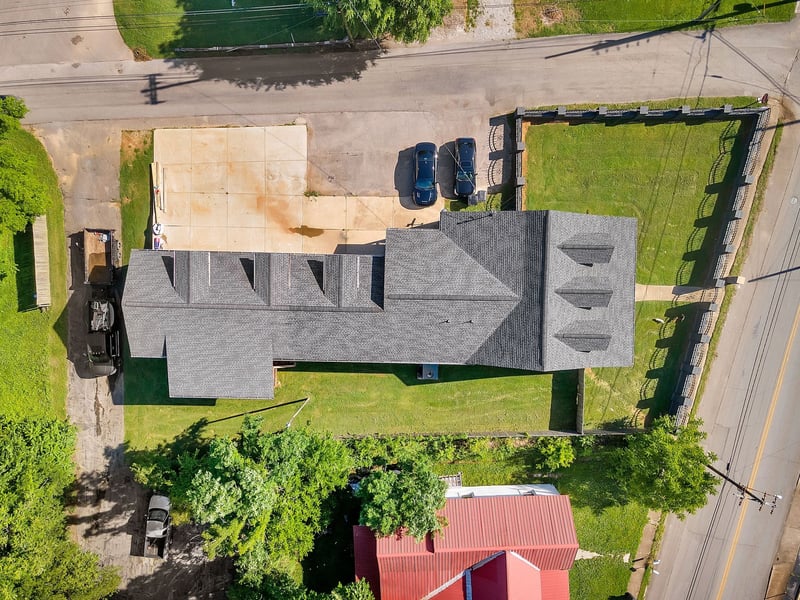 1513 Highland Ave, Columbia, TN 38401