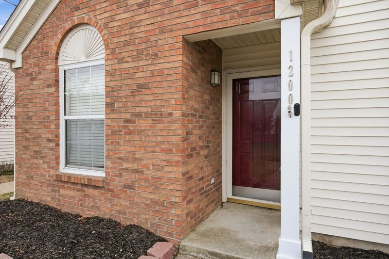 1200 Alandee St, Nashville, TN 37214