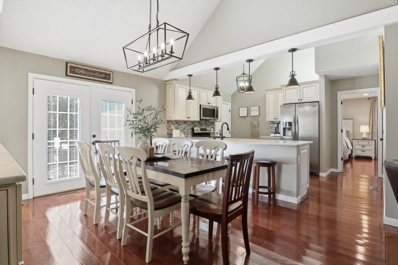1438 Amberwood Cir, Murfreesboro, TN 37128