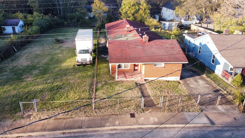 2704 Morena St, Nashville, TN 37208