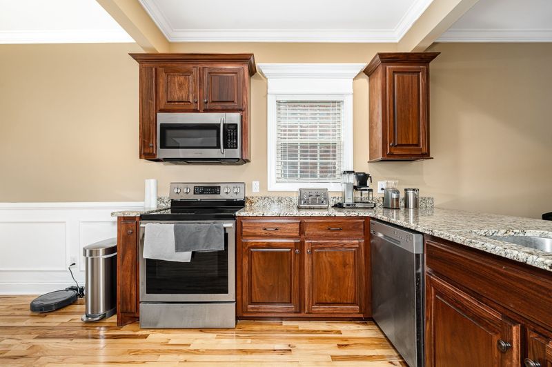 2816 Lightning Bug Dr, Murfreesboro, TN 37129