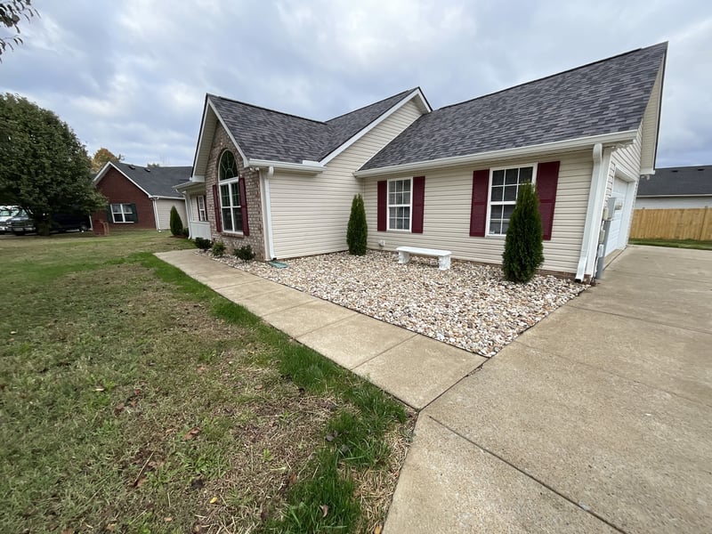 2712 Pickards Pt, La Vergne, TN 37086