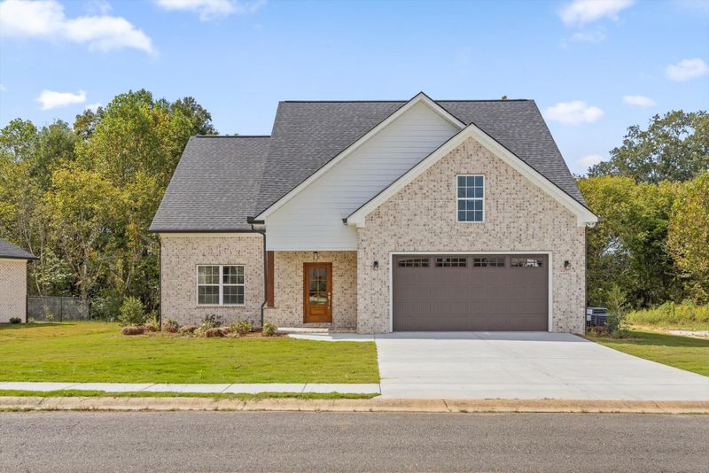 104 W Madison West St, Chatsworth, GA 30705