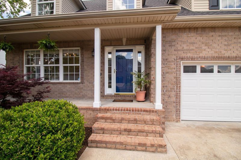 1334 Davy Crockett Dr, Murfreesboro, TN 37129
