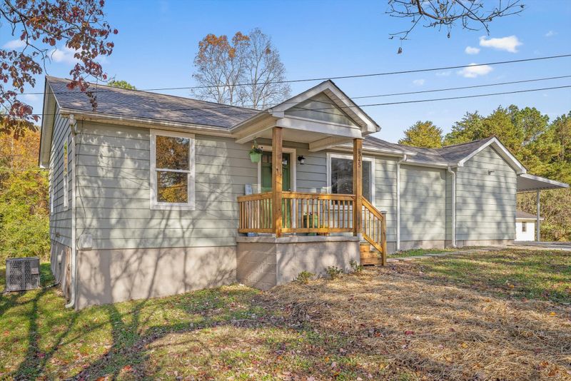 545 E Garden Farm Rd, Rossville, GA 30741