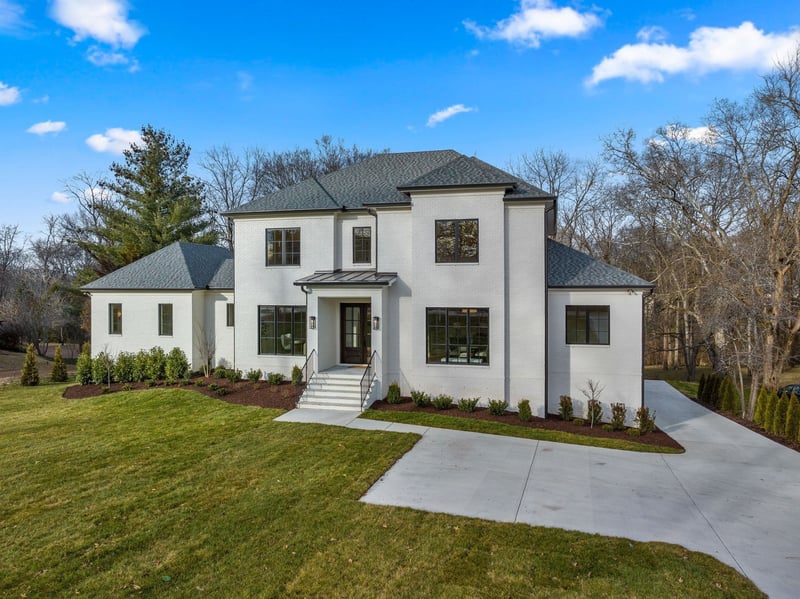 6718 Fleetwood Dr, Nashville, TN 37205