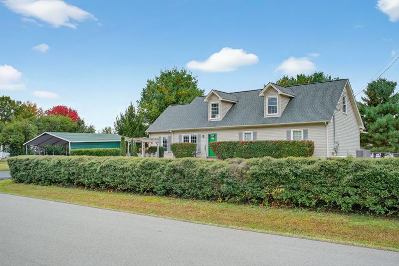 5371 Candy Cane Ct, Murfreesboro, TN 37129