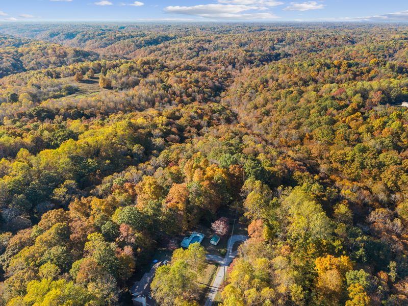5070 Grady Ln, Whites Creek, TN 37189