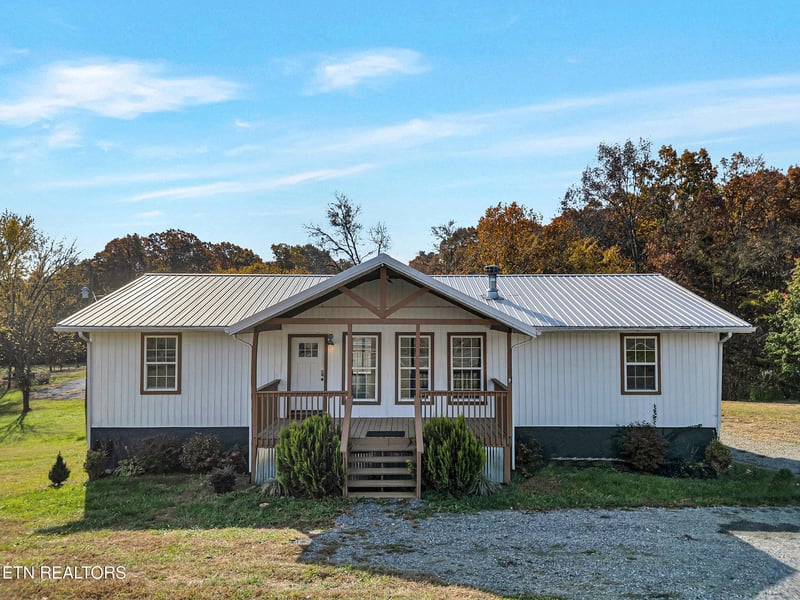 2781 Windfall Estates Dr, Sevierville, TN 37876
