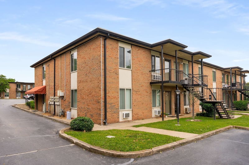 2601 Hillsboro Pike #C9, Nashville, TN 37212
