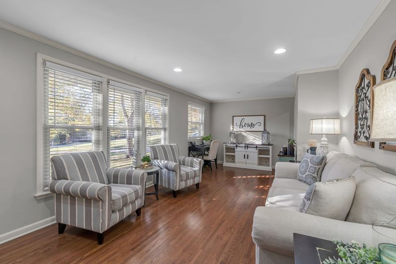 300 Kemper Dr S, Madison, TN 37115