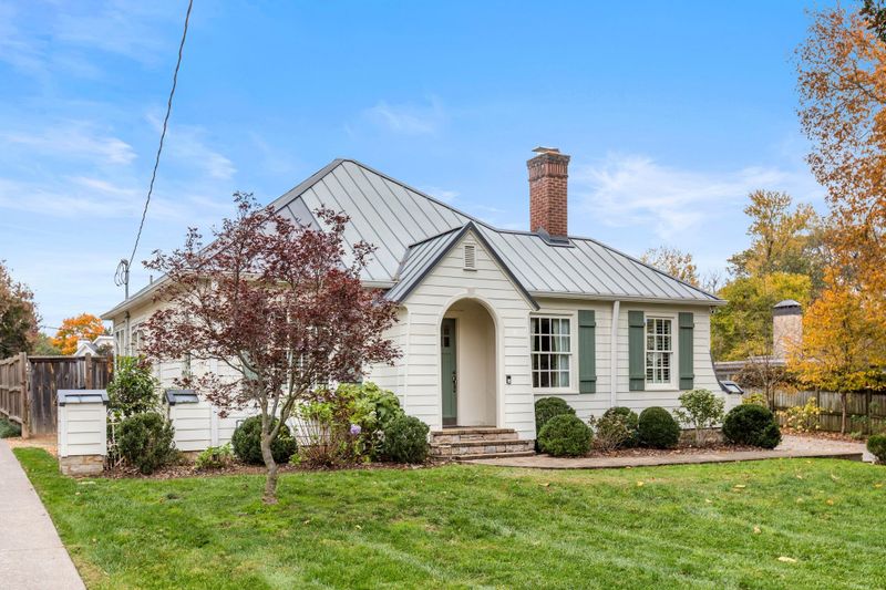 117 Blackburn Ave, Nashville, TN 37205