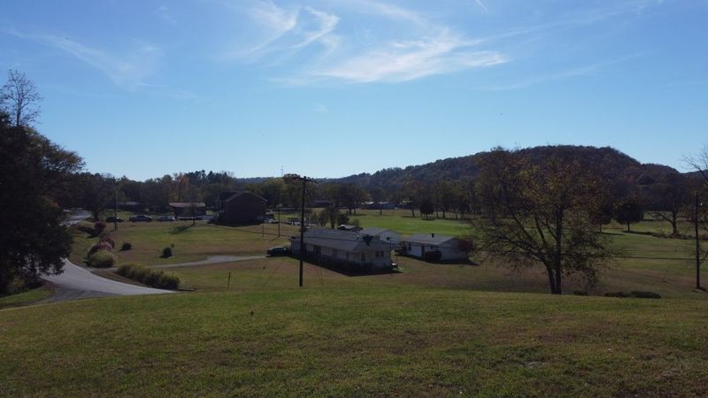 9515 S Harpeth Rd, Nashville, TN 37221