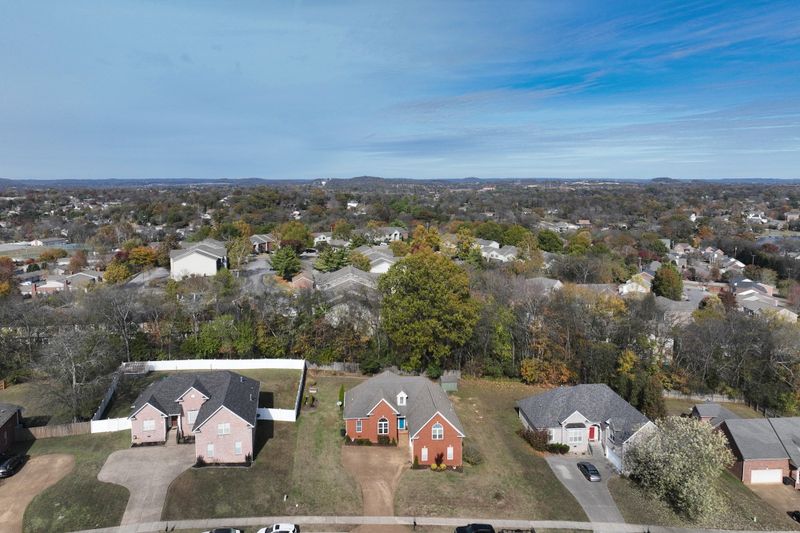 113 Buckhaven Dr, Hendersonville, TN 37075