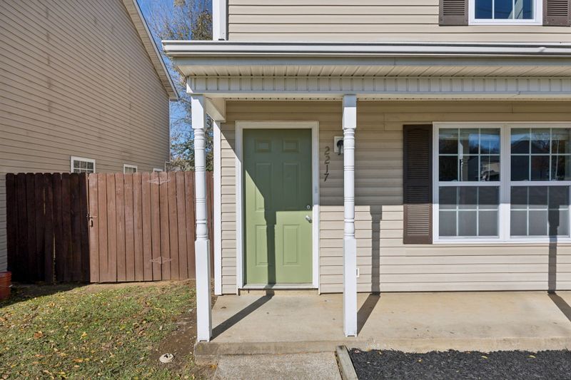 2217 S Rutherford Blvd, Murfreesboro, TN 37130