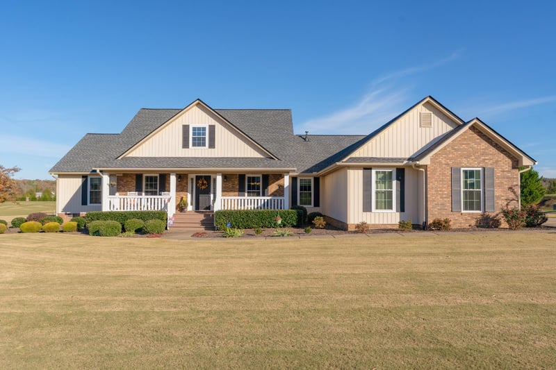 110 Windy Hill Dr, Rocky Face, GA 30740