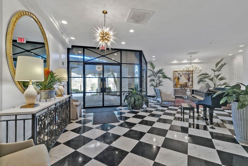 4215 Harding Pike #204, Nashville, TN 37205
