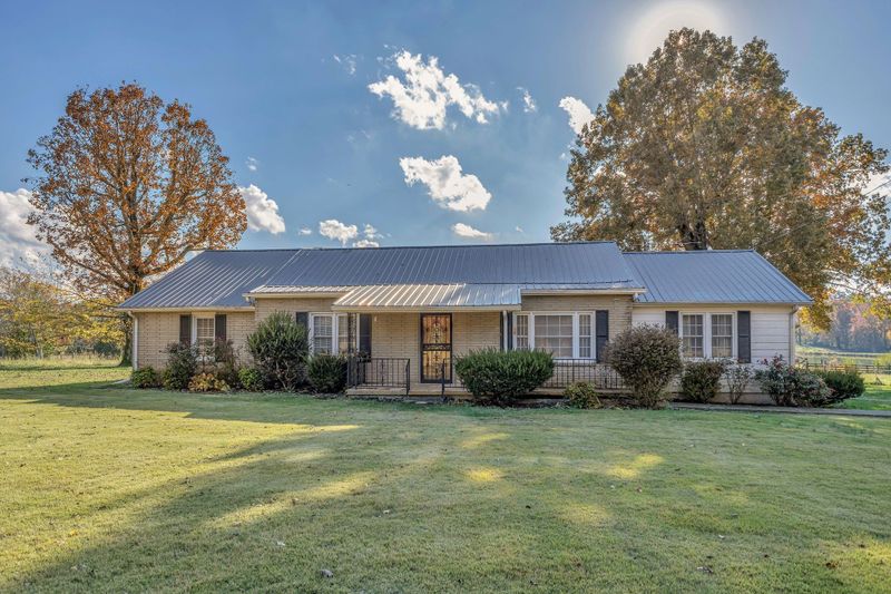 275 Pond Rail Rd, Dickson, TN 37055