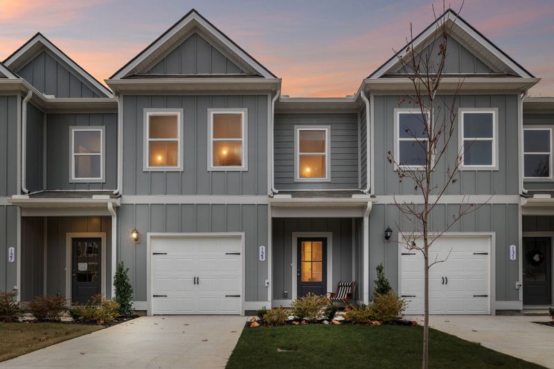 129 Ironhorse Way, Dickson, TN 37055