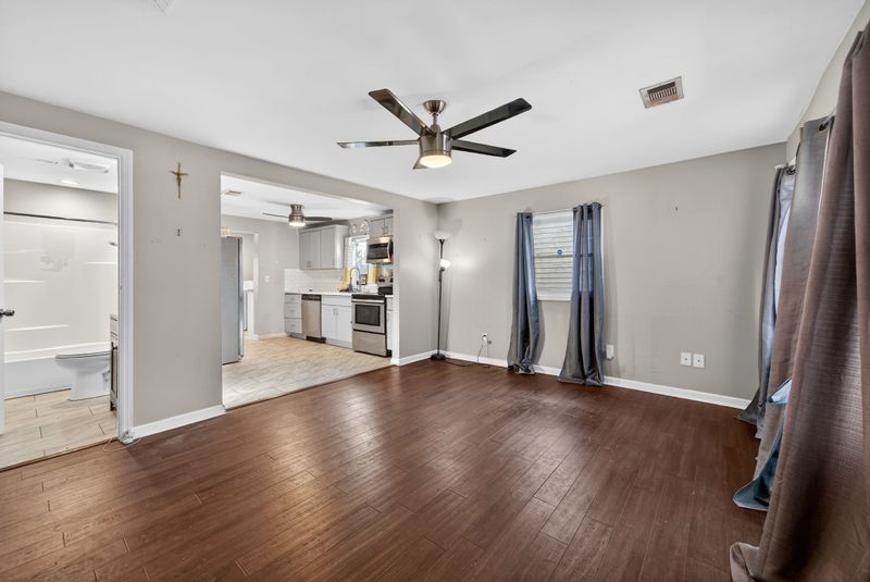 1732 24th Ave N, Nashville, TN 37208