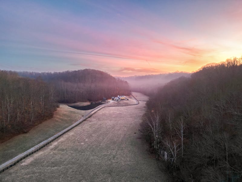 6677 Leipers Creek Rd, Columbia, TN 38401