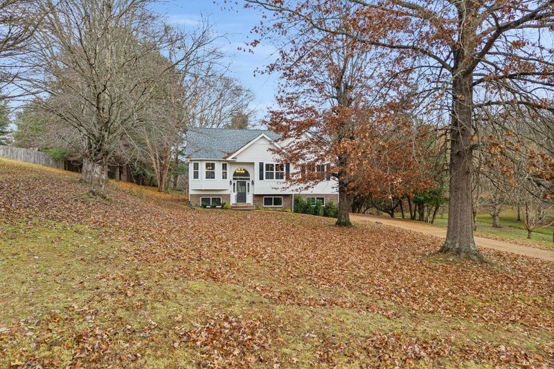 209 Pin Oak Ct, Spring Hill, TN 37174