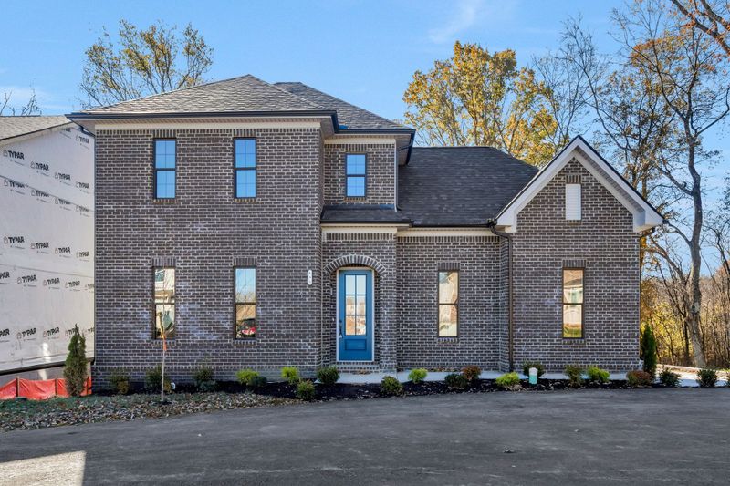 495 Jet Stream Dr, La Vergne, TN 37086