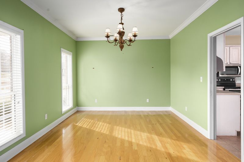 218 Rosewood Ln, Killen, AL 35645