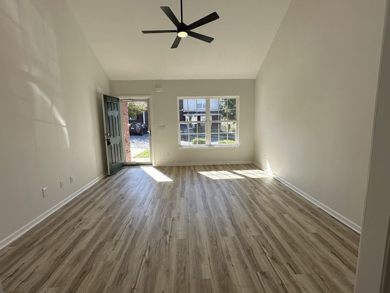 250 Buck Run Dr, Nashville, TN 37214