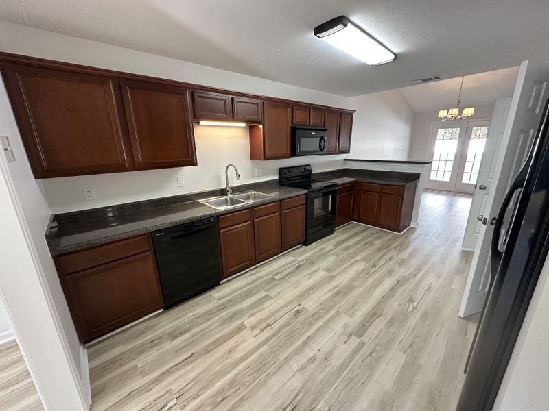 250 Buck Run Dr, Nashville, TN 37214