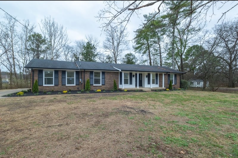1109 Howell Dr, Franklin, TN 37069