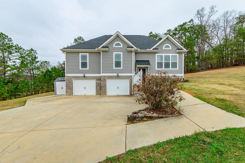 23 Oak Meadow Dr, Rock Spring, GA 30739