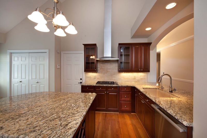 5530 Hearthstone Ln, Brentwood, TN 37027