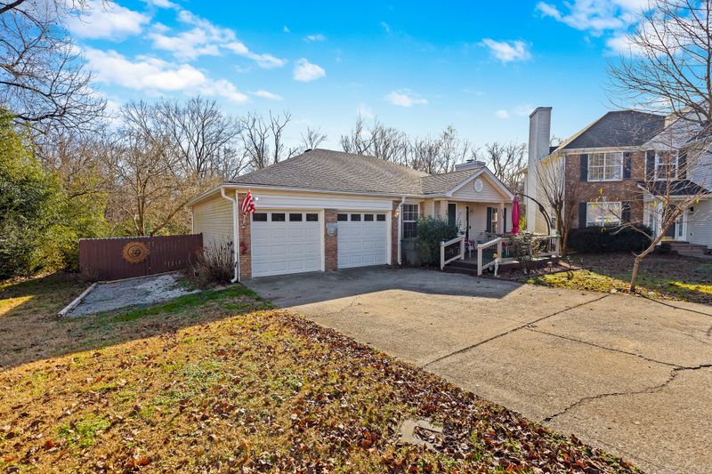 689 Granwood Blvd W, Old Hickory, TN 37138