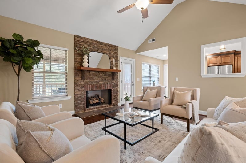 136 Ginger Lake Dr, Rock Spring, GA 30739
