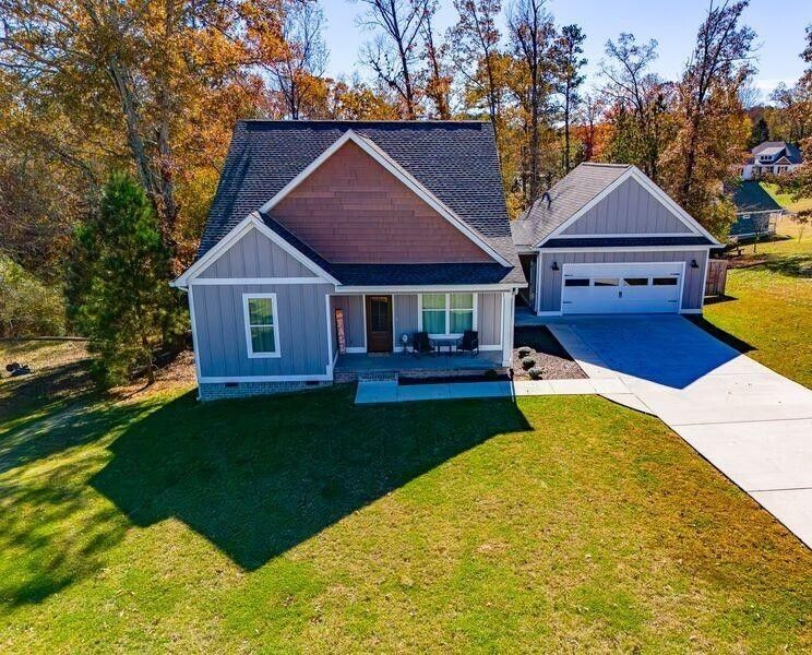 52 Stones River Dr, Chickamauga, GA 30707