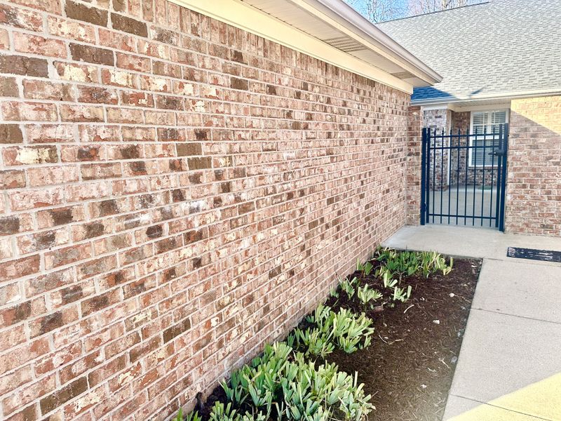 2360 Highway 31 W #206, White House, TN 37188