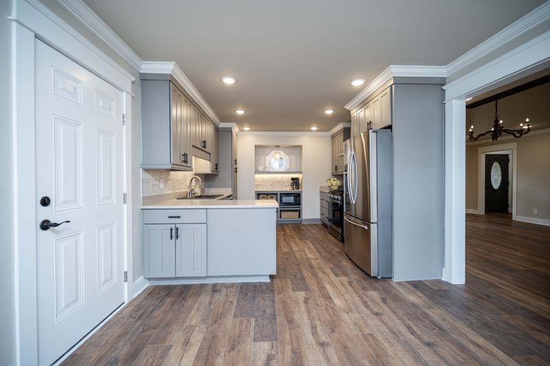 807 River Rock Blvd, Murfreesboro, TN 37128