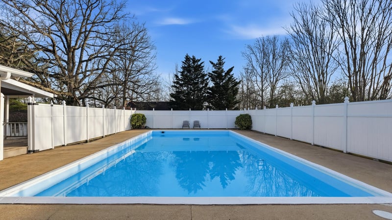 7 Kathy Ln, Lookout Mountain, GA 30750