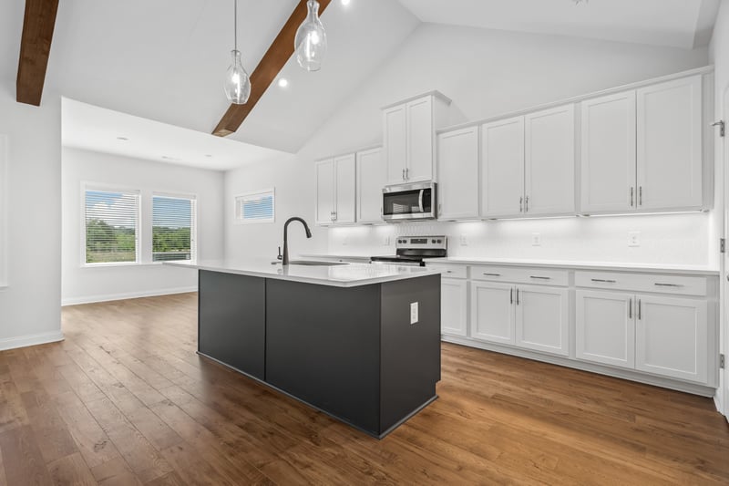 1724 Merkel Rd, Columbia, TN 38401
