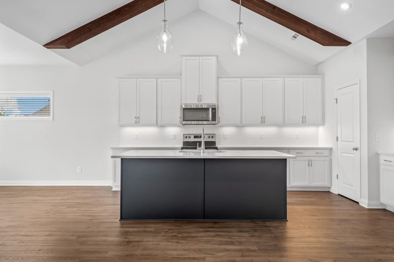 1724 Merkel Rd, Columbia, TN 38401