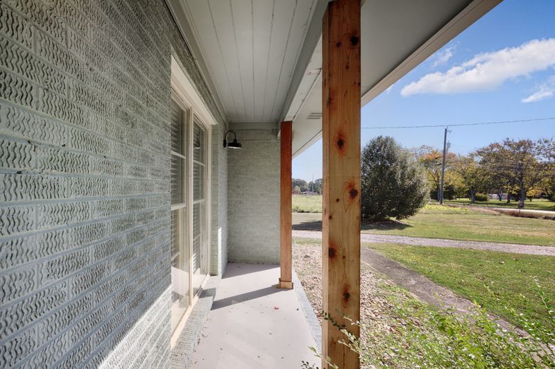 1969 Bobo Section Rd, Hazel Green, AL 35750