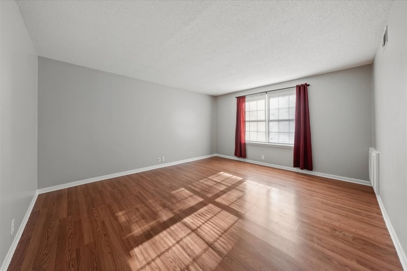 441 Harding Pl #A12, Nashville, TN 37211