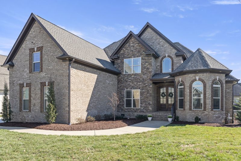 1921 Fairhaven Ln, Murfreesboro, TN 37128