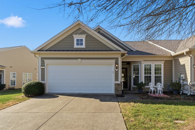 127 Old Towne Dr, Mount Juliet, TN 37122