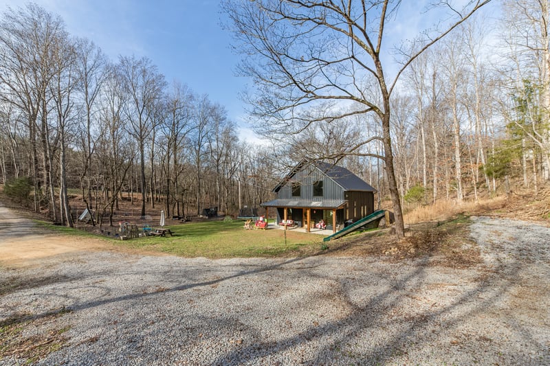 4101 Luvenia Ln, Williamsport, TN 38487